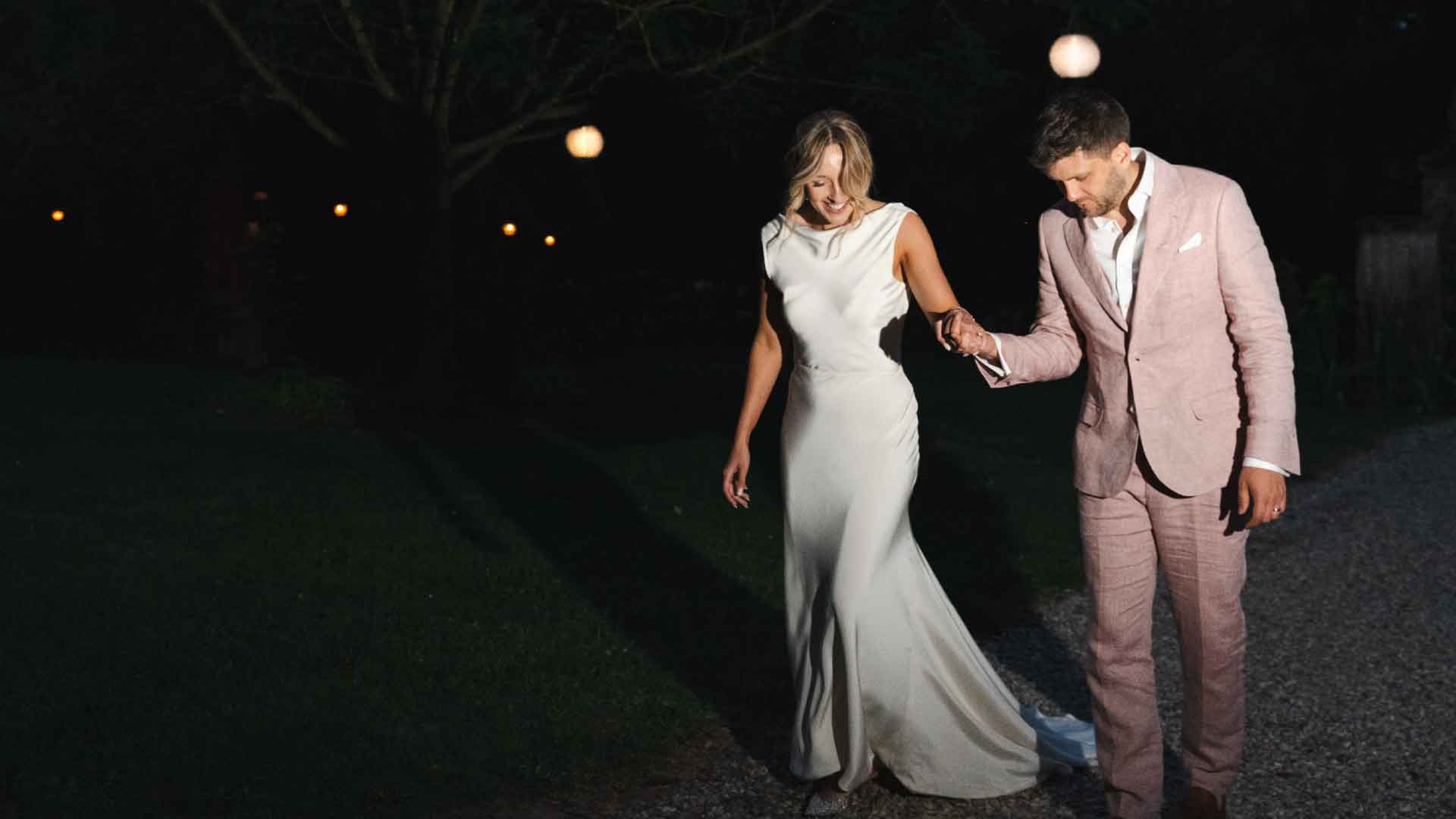 3 Wedding scene in the dark